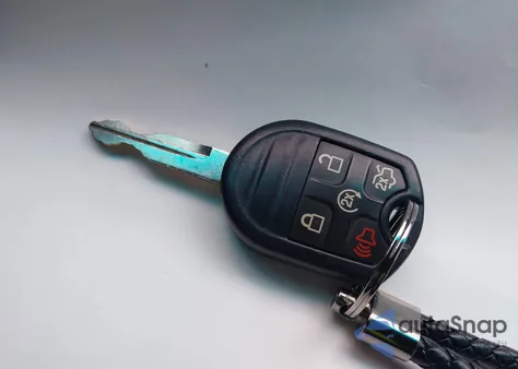 2014 Ford Explorer Xlt from USA, damaged, VIN 1FM5K8D89EGA36696